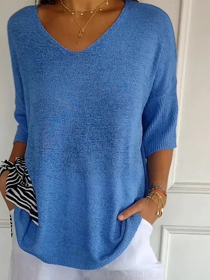 Comfysol Solid Color Knitted V-Neck Top