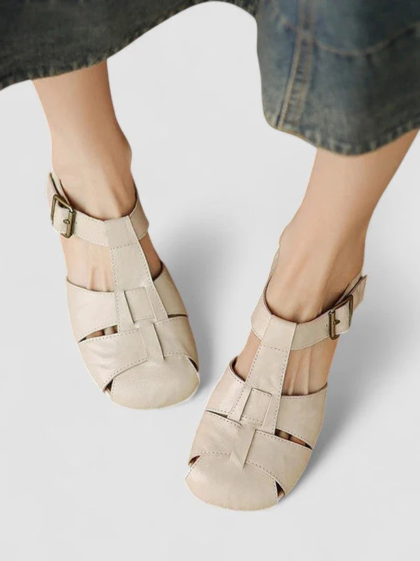 Closed-Toe Vintage Comfort Sandals