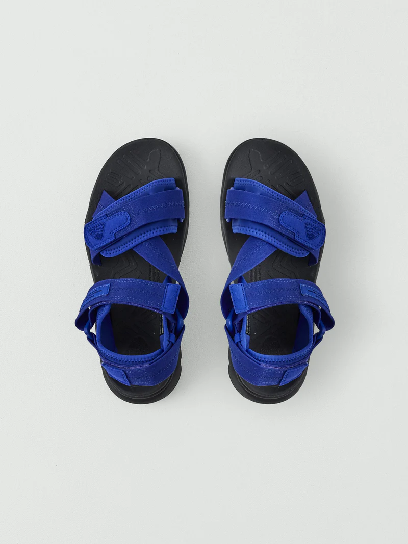 Carmine Blue Flower Mountain Sandals