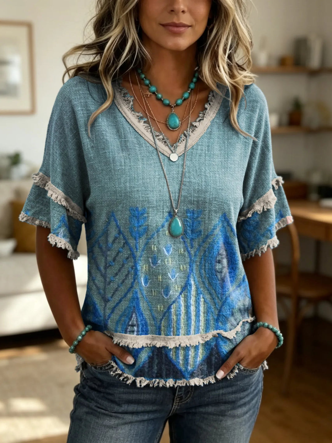 Women's Vintage Ethnic Floral Print V-neck Frayed-edge Short-sleeve Top