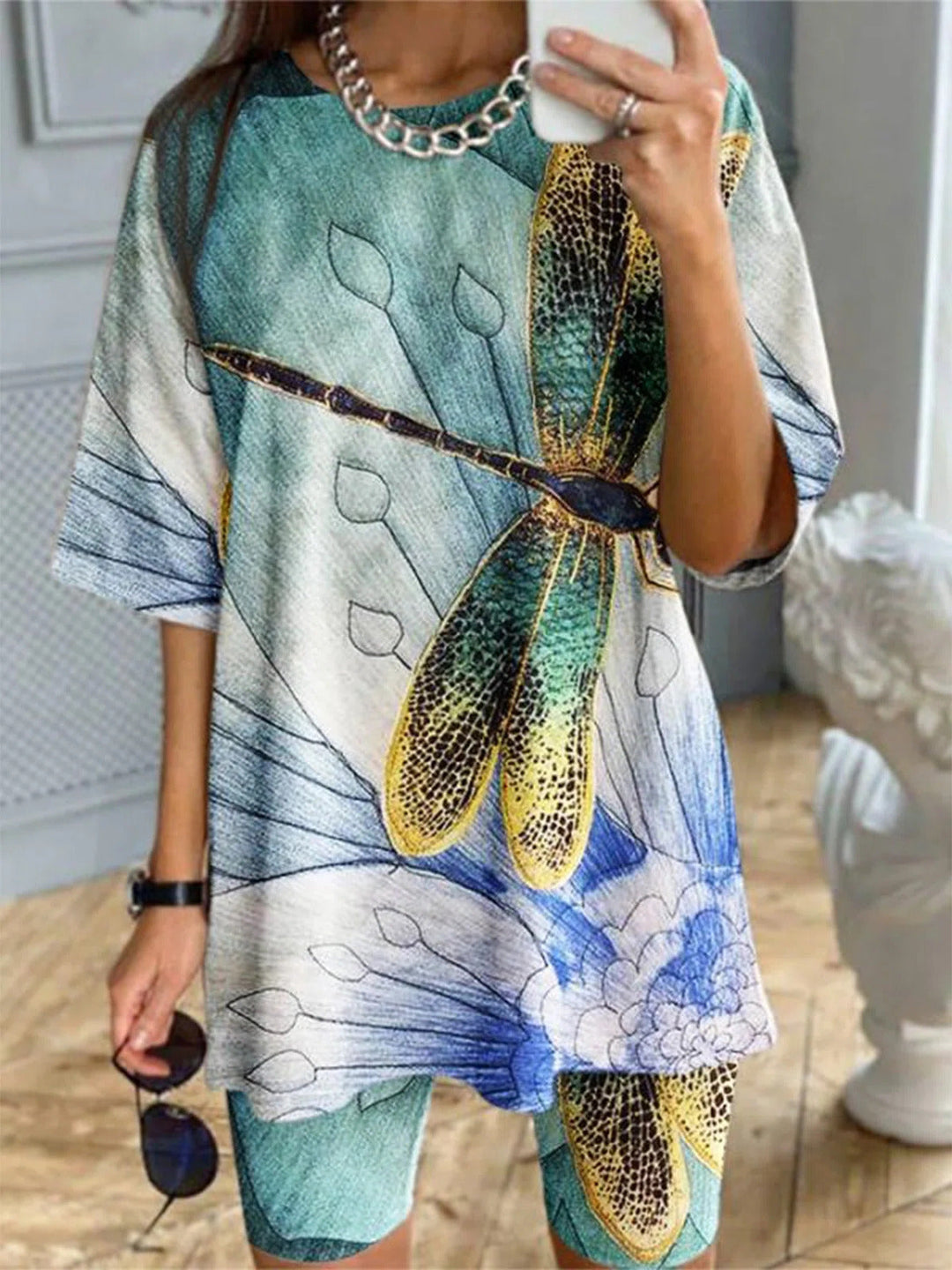 Comfysol Blue Casual Graphic Tops Round Neck Dragonfly Printed Short Sleeve Outfit Sets