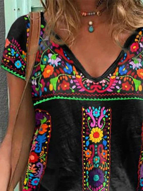 Comfysol Black Comfy V-neck Short Sleeve Floral Printed Blouse