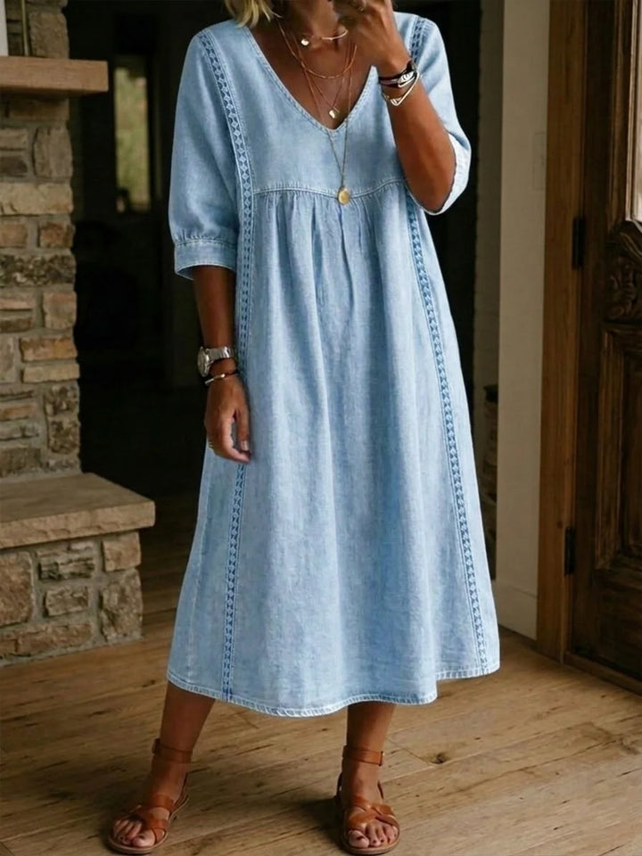 Vintage Denim Midi Dress with Lace Trim – Loose Fit Casual Shirt Dress