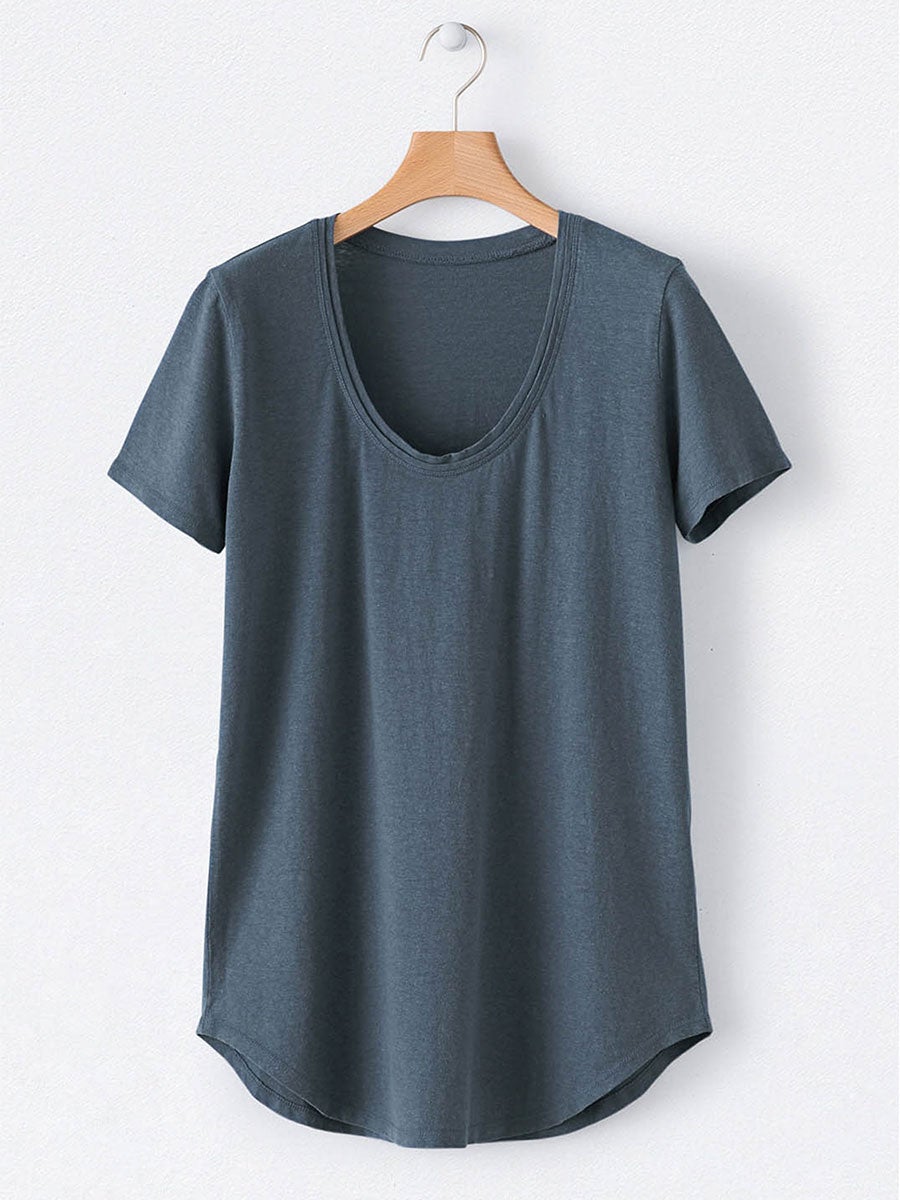 Comfysol Solid Color Round Neck Casual Blouse