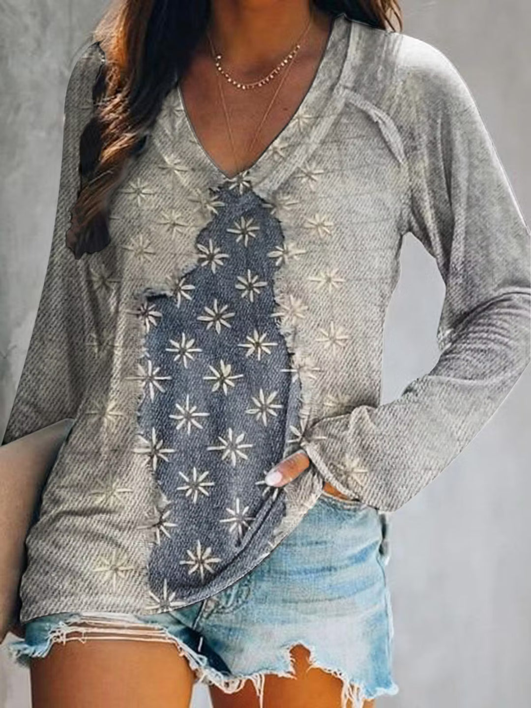 Women's Casual Vintage Floral Patchwork Art Print V Neck Long Sleeve Tops