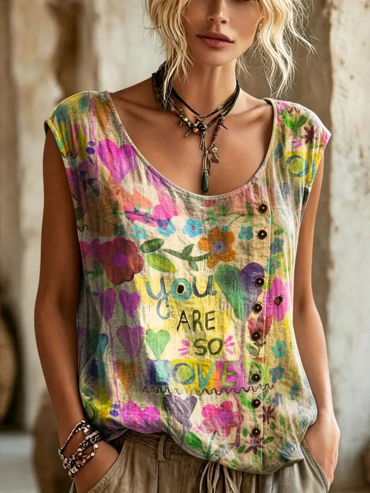 Women's Heart Floral Text Print Button Detail Sleeveless Top
