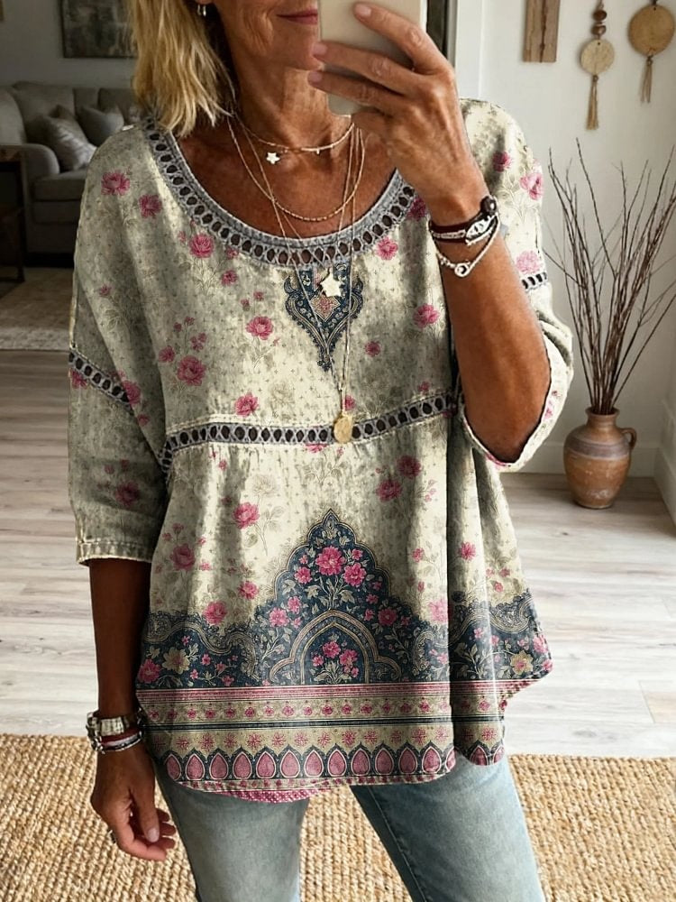 Women's Bohemian Retro Pattern Art Print Casual Round Neck Hollow Out Top