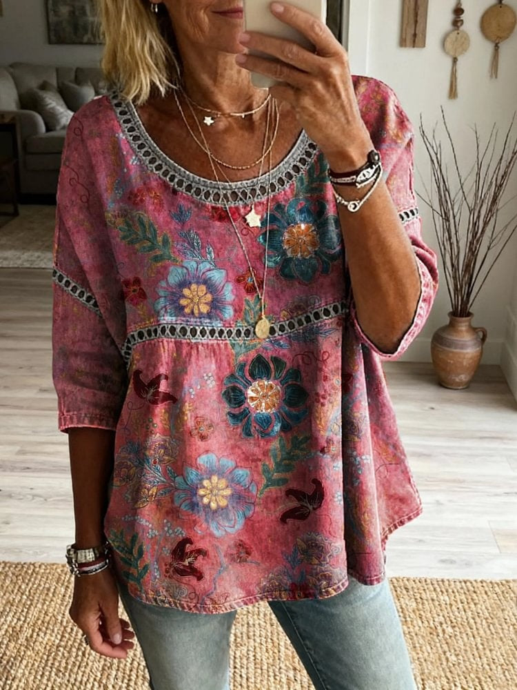Women's Bohemian Retro Floral Art Print Casual Round Neck Hollow Out Top