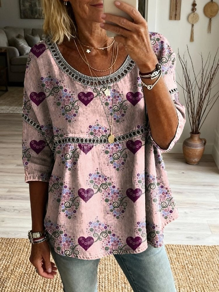 Women's Vintage Heart-shaped Art Print Casual Round Neck Cutout Top