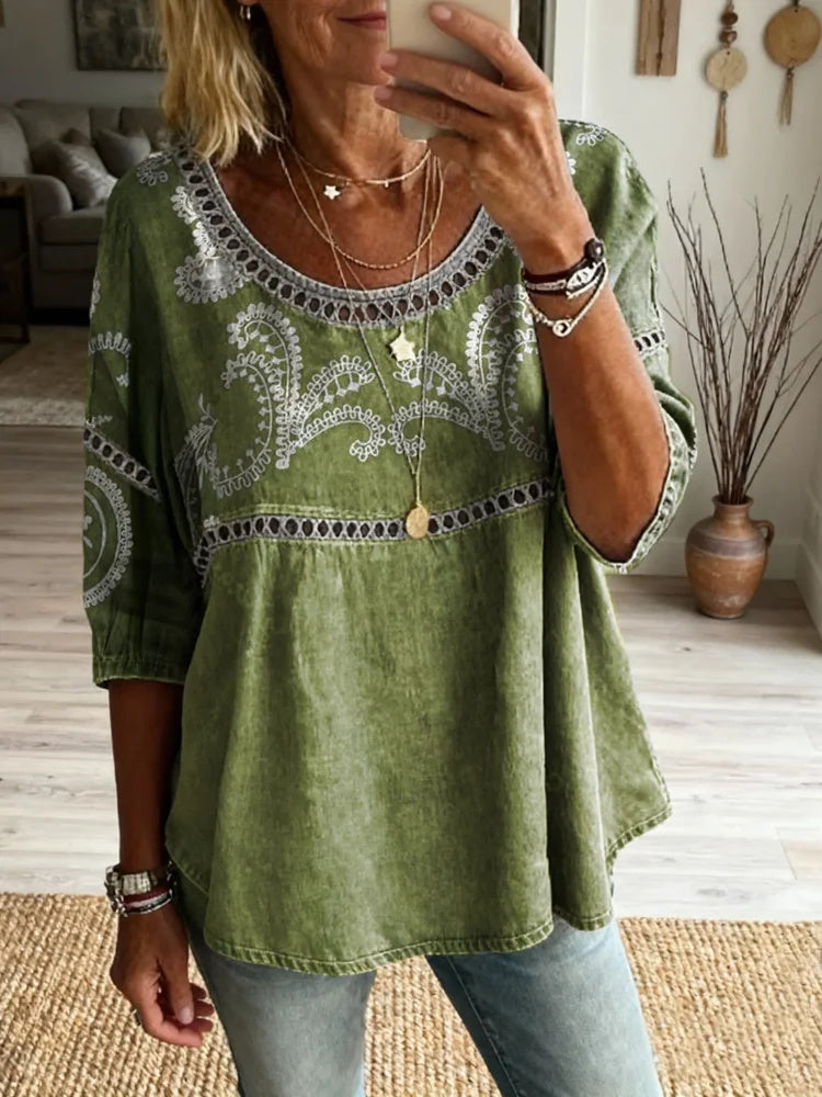 Ethnicity Totem Green Women's Vintage Art Print Casual Round Neck Cutout Top