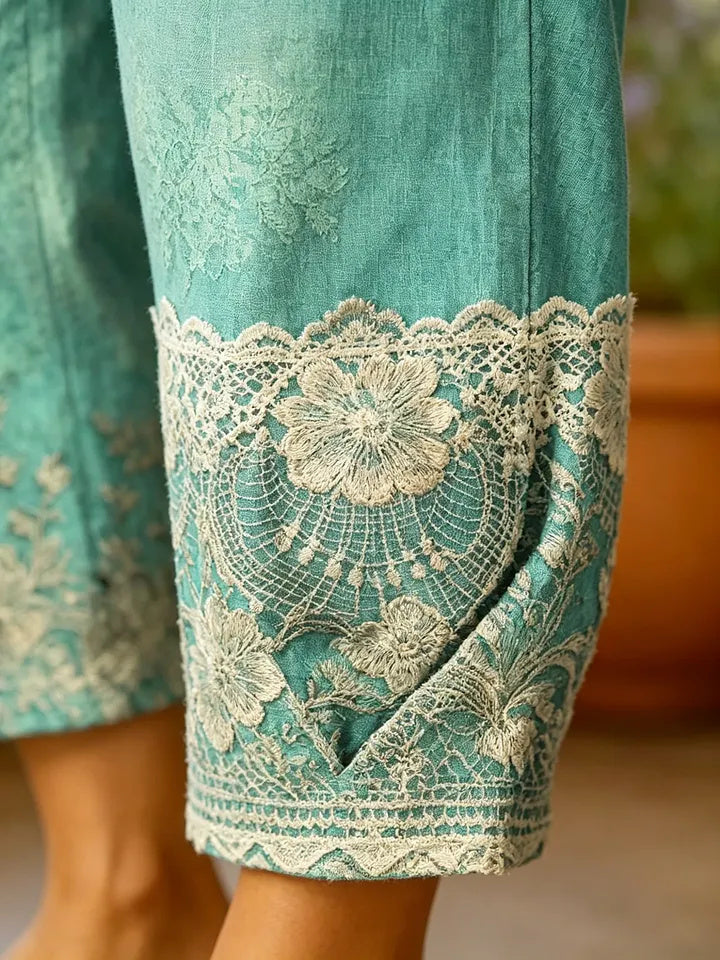 Women's Printed Cotton Capri Pants