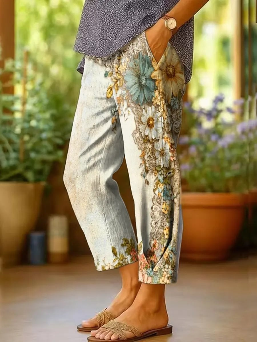 Women's Daisy Patchwork Print Cotton Capri Pants