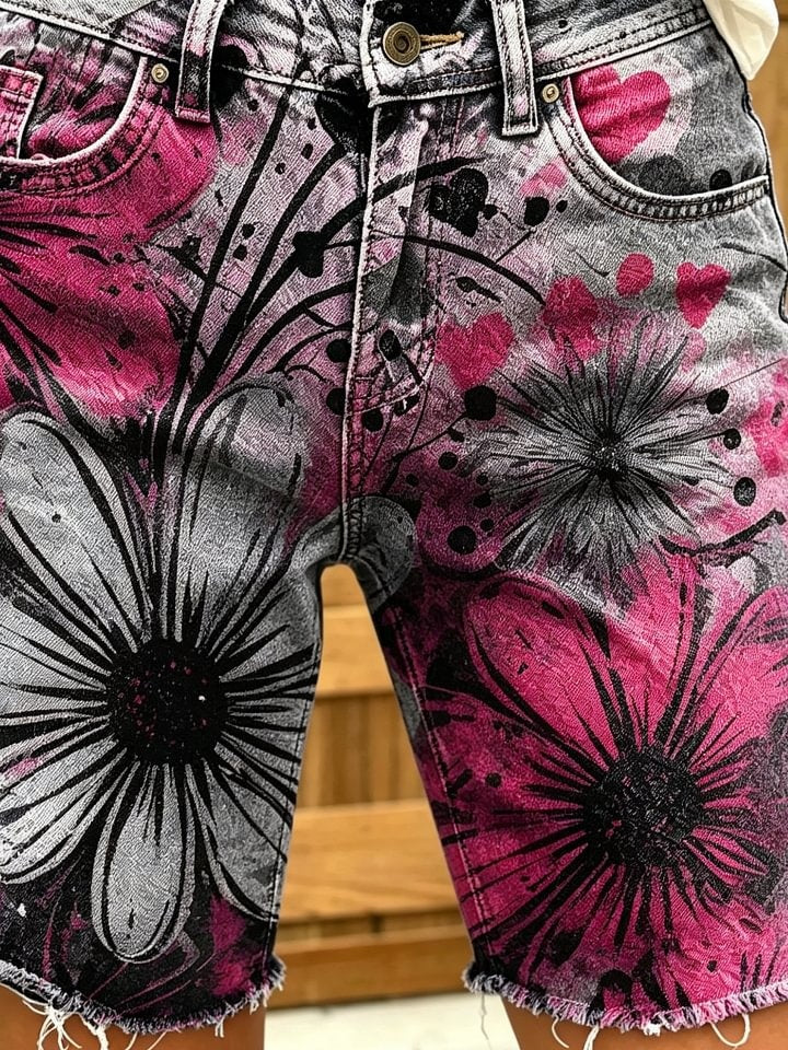 Women's Retro Floral Art Print Casual Washed Cotton Denim Shorts
