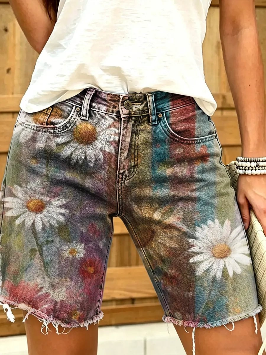 Ethnicity Daisy Colorful Women's Art Print Casual Denim Shorts