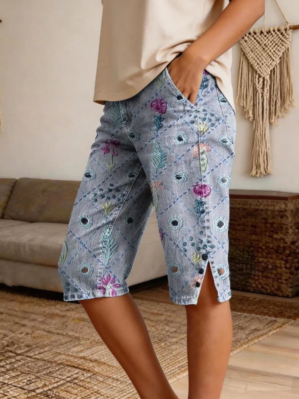 Women's Retro Patchwork Textured Floral Art Print Casual Denim Shorts