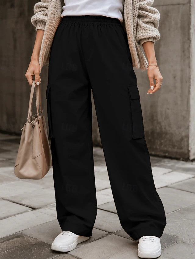 Classic solid style, functional pockets and comfy elastic waist, perfect for summer daily outfits.