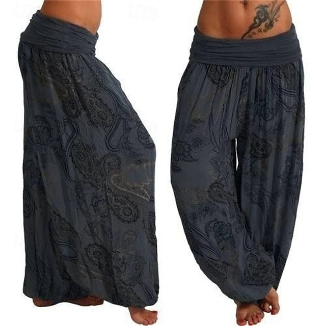 Chic bohemian print, soft comfortable fabric and elastic waist, ideal for spring and summer daily wear.