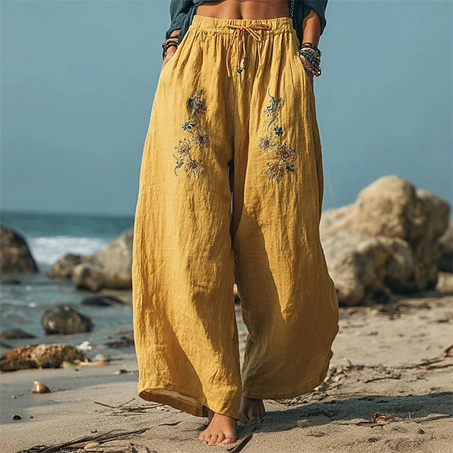 Romantic floral pattern in boho style, lightweight and breathable, all-day comfort for daily wear.