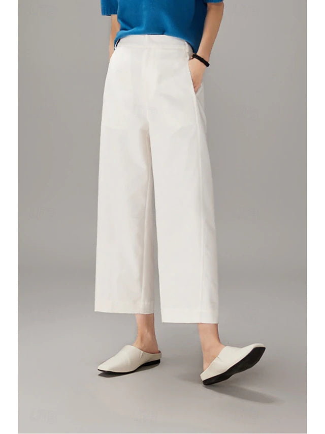 Loose cut for freedom of movement, ideal for spring, summer and daily outfits