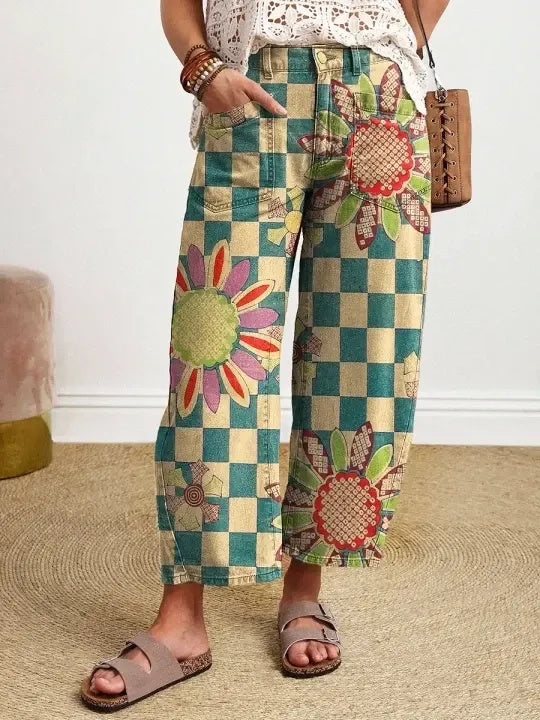 Women's Vintage-style Textured Floral Art Print Casual Cotton Trousers With Pockets.