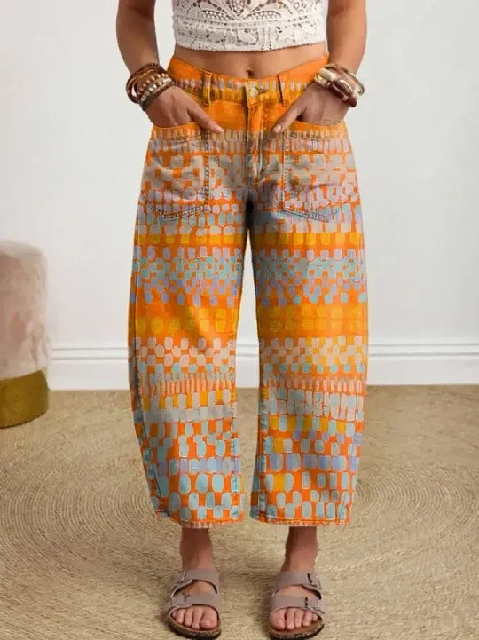 Women's Vintage-style Textured Floral Art Print Casual Cotton Trousers With Pockets.