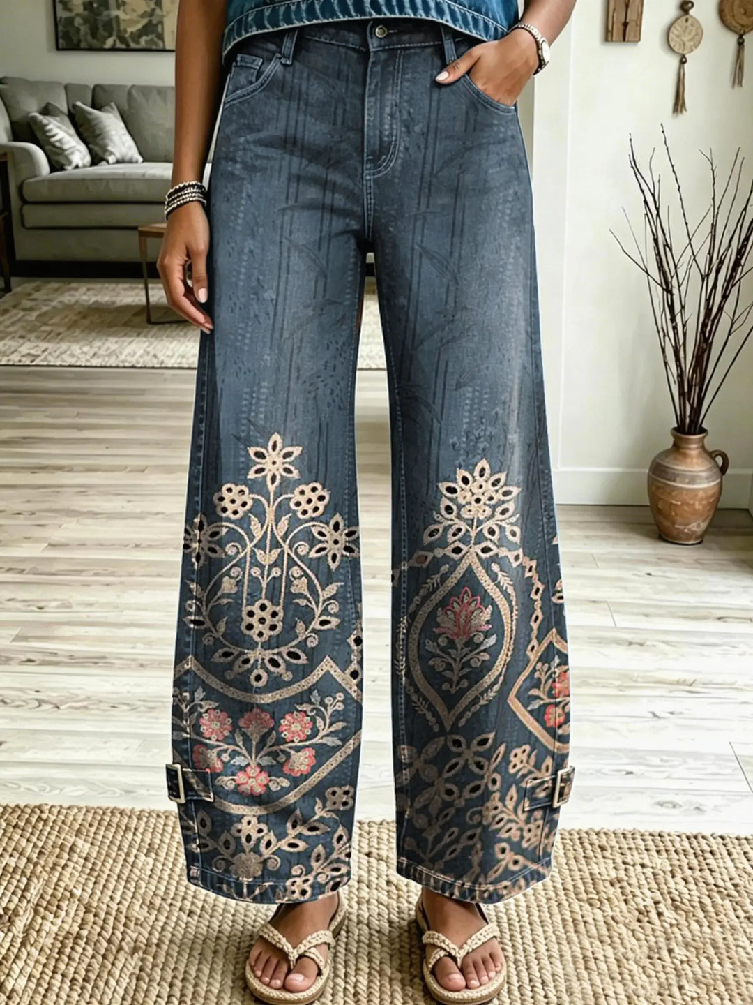 Women's Retro Ethnic Textured Floral Art Print Casual Fashion Washed Cotton Jeans