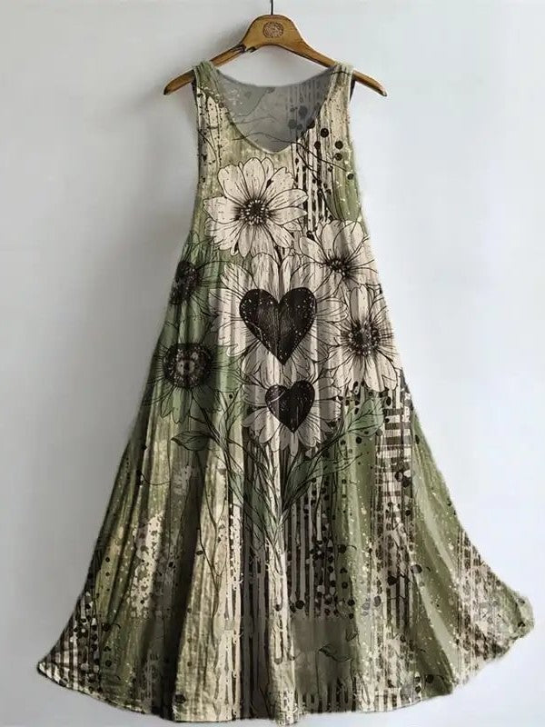 Women's Sleeveless Dress With Heart-shaped Daisy Print
