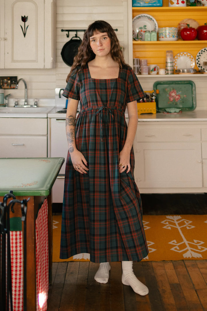 NICO SQUARE NECK DRAWSTRING DRESS RHUBARB